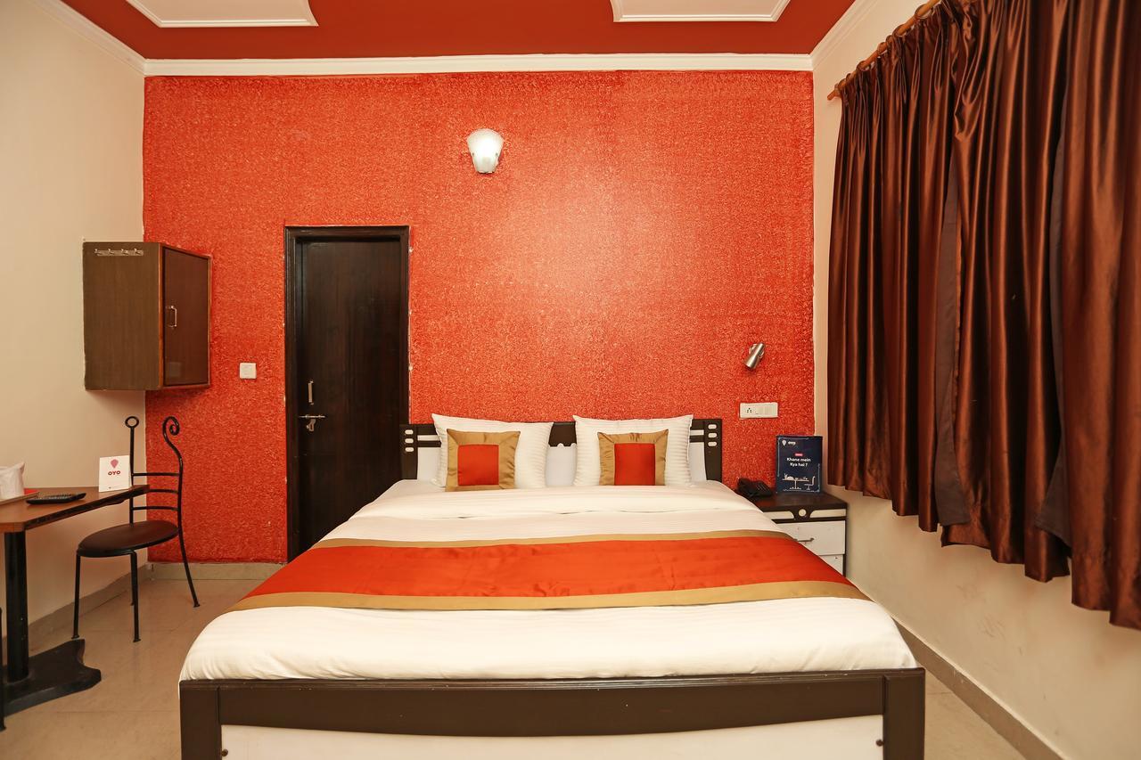 Oyo 9905 Hotel Doon Star Dehradun Eksteriør bilde